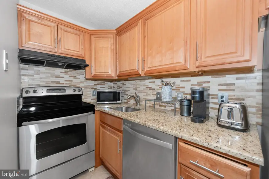 6800 Fleetwood Rd #509, McLean, VA 22101 - #2