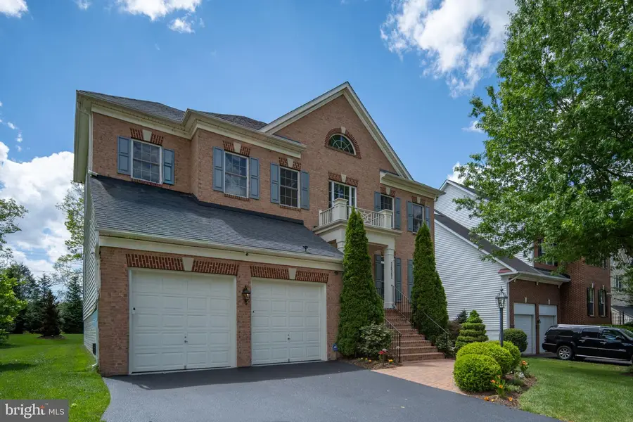 14541 Old Mill Rd, Centreville, VA 20121 - #3
