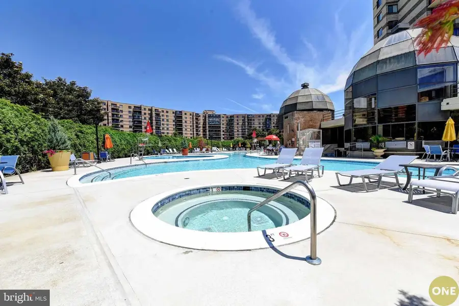 8360 Greensboro Dr #1003, McLean, VA 22102 - #2