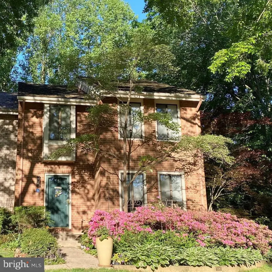 2024 Swans Neck Way, Reston, VA 20191 - #2