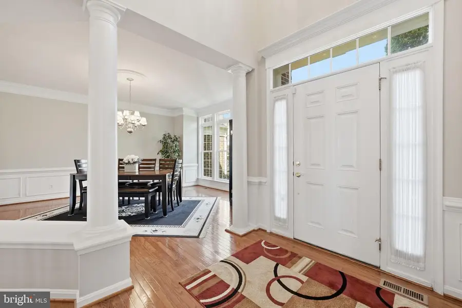 4909 Sammy Joe Dr, Fairfax, VA 22030 - #3