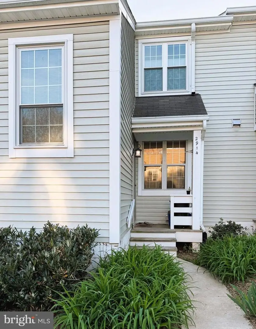 2914 Yarling Ct, Falls Church, VA 22042 - #1