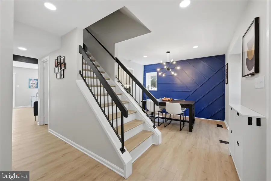 9806 Sweet Mint Dr, Vienna, VA 22181 - #3