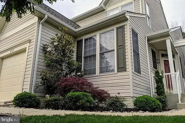 6572 Creek Run Dr, Centreville, VA 20121 - #1