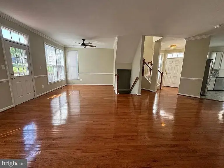 6572 Creek Run Dr, Centreville, VA 20121 - #3