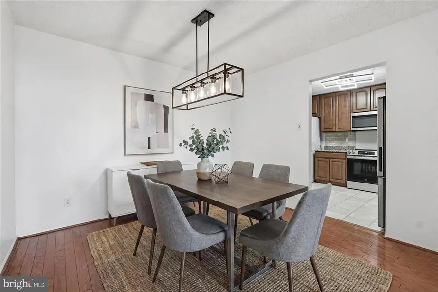 1800 Old Meadow Rd #1412, McLean, VA 22102 - #3