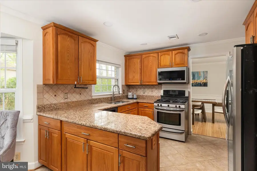 13113 Nestlewood Ct, Herndon, VA 20171 - #2