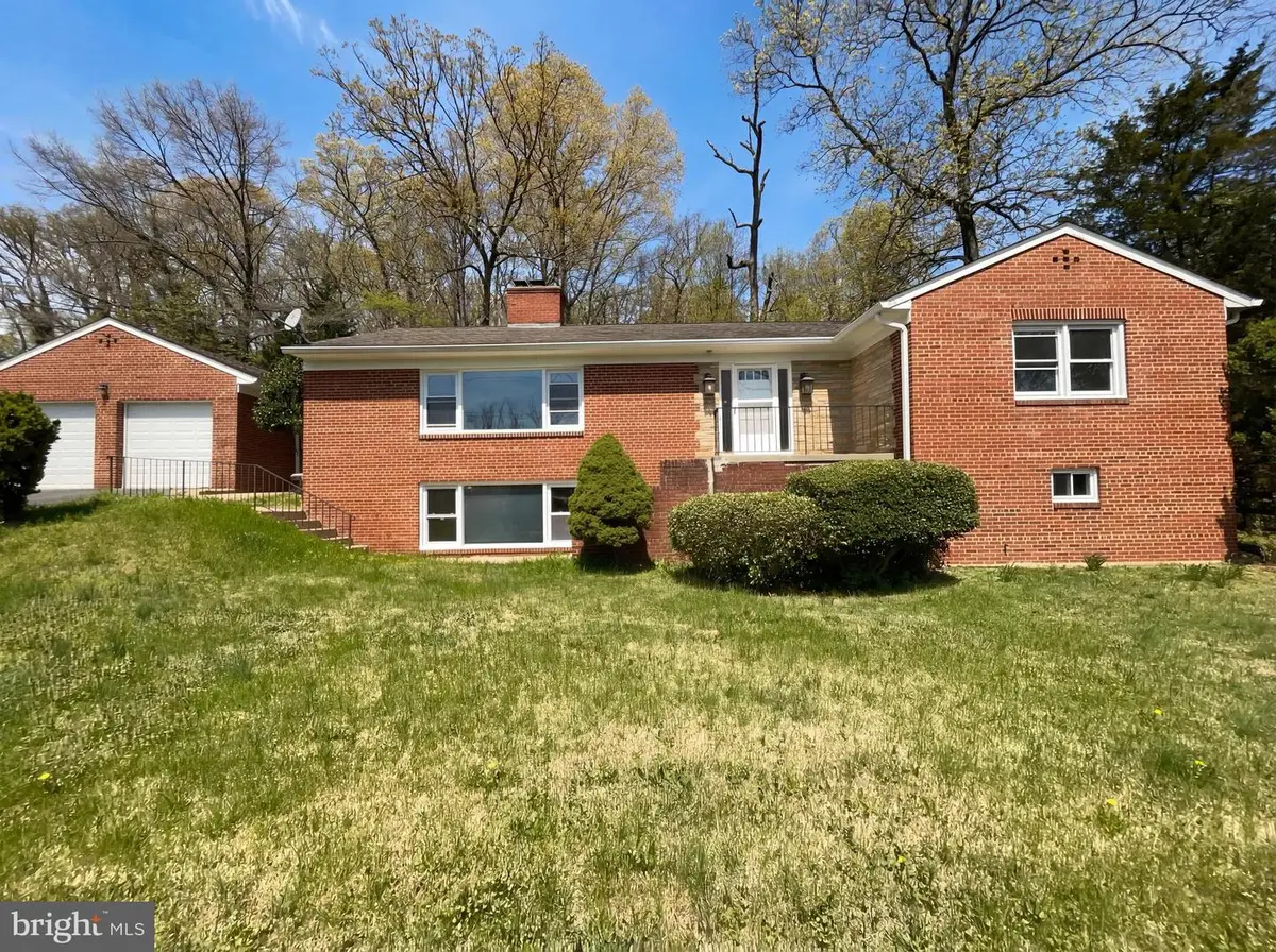 6048 Old Telegraph Rd, Alexandria, VA 22310 - #1