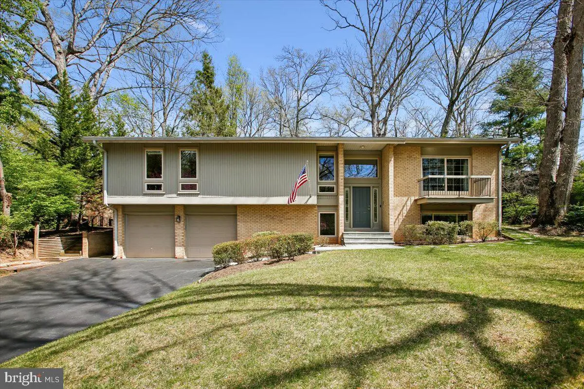 1440 Aldenham Ln, Reston, VA 20190 - #1