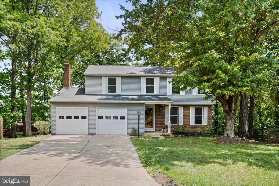 12528 Cliff Edge Dr, Herndon, VA 20170 - #2