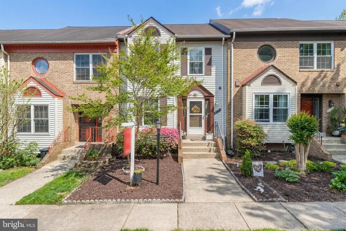 6177 Castletown Way, Alexandria, VA 22310 - #1
