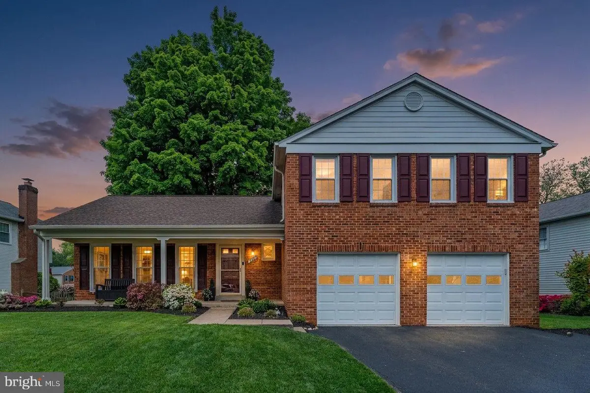 6305 Windward Dr, Burke, VA 22015 - #1