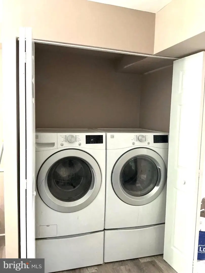 2535 Windbreak Dr, Alexandria, VA 22306 - #3