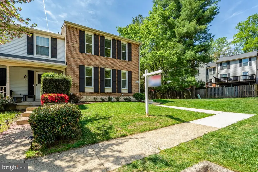 9118 Tiffany Park Ct, Springfield, VA 22152 - #2