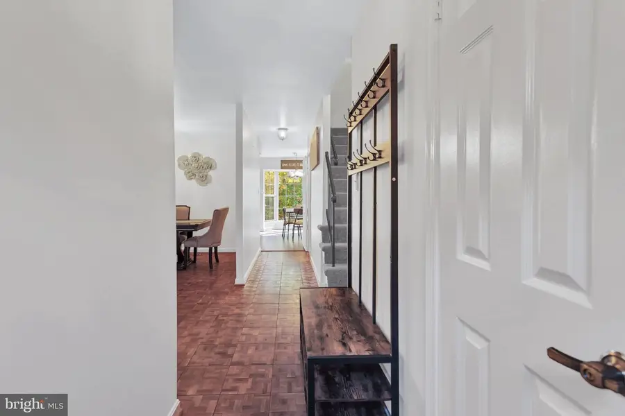 9009 Sweet Birch Ct, Springfield, VA 22152 - #2