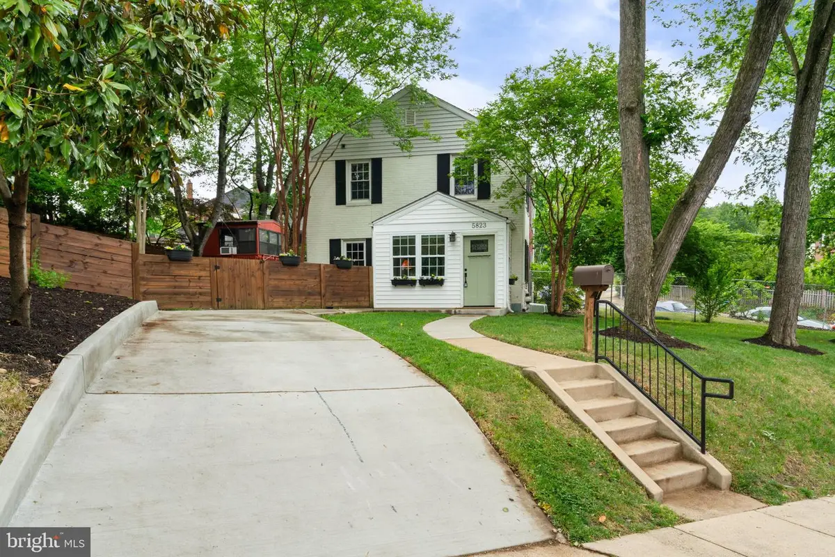 5823 Monticello Rd, Alexandria, VA 22303 - #1