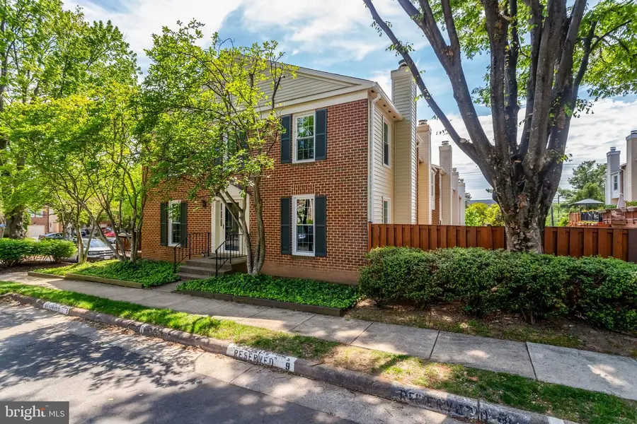 6571 Bermuda Green Ct, Alexandria, VA 22312 - #2