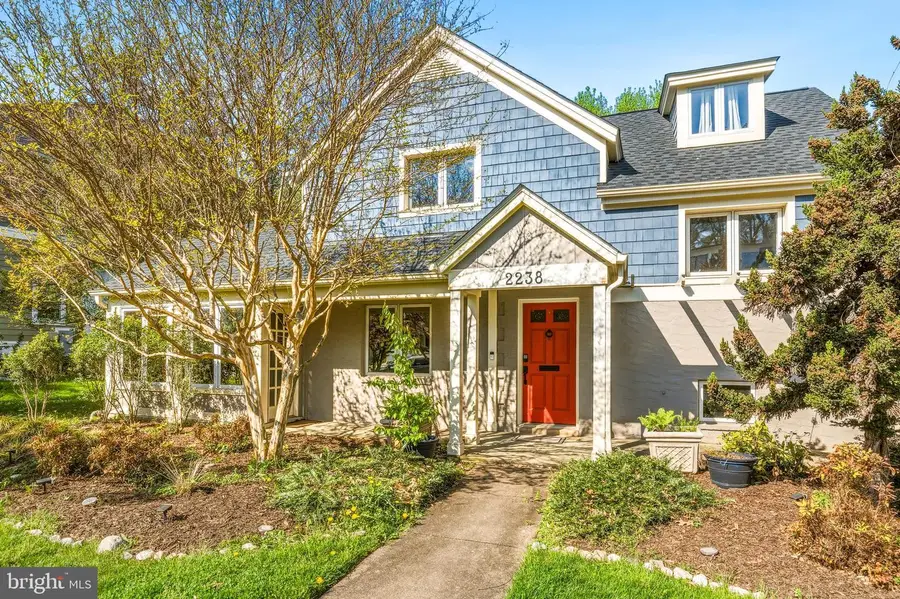 2238 Meridian St, Falls Church, VA 22046 - #2