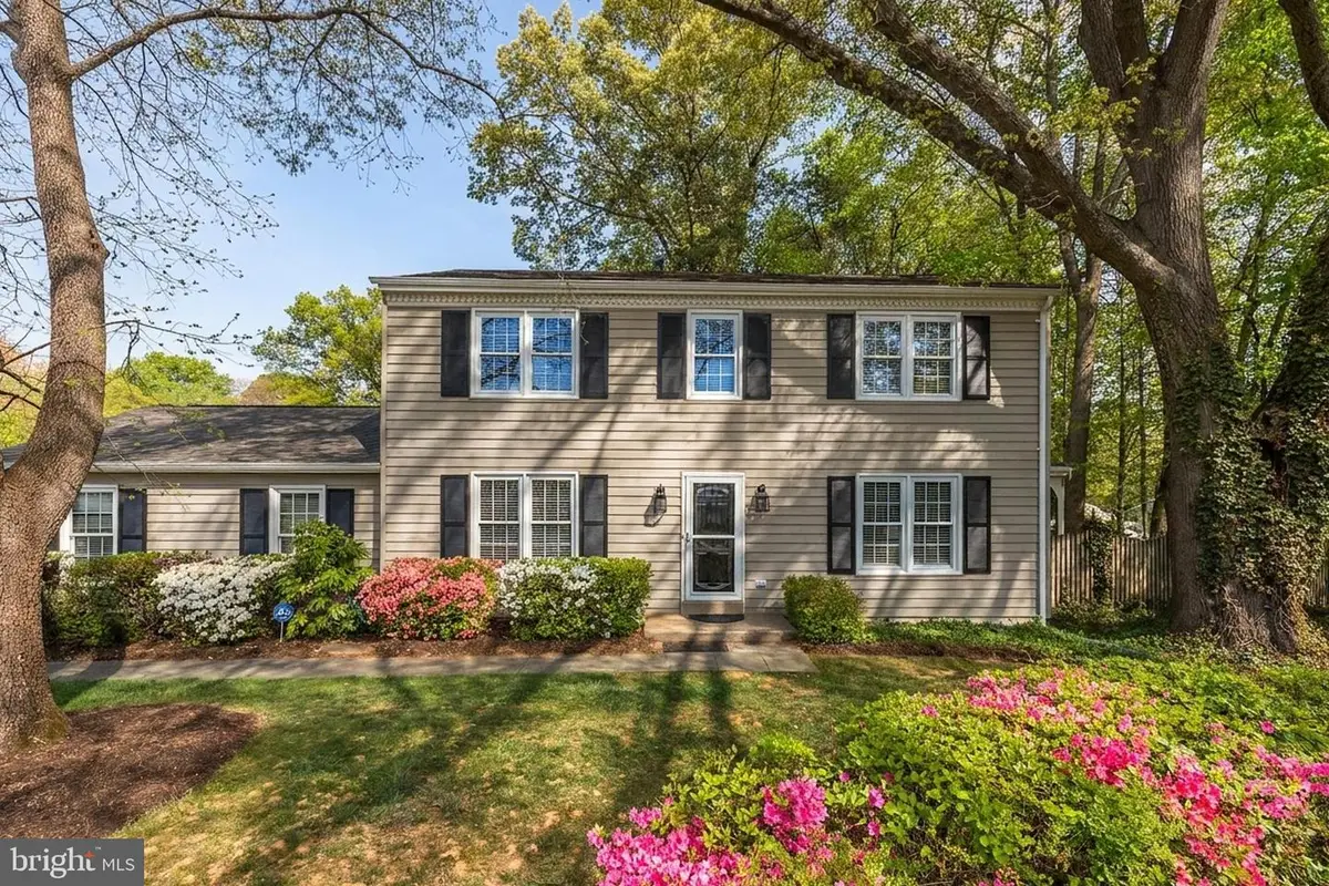 9510 Ashbourn Dr, Burke, VA 22015 - #1