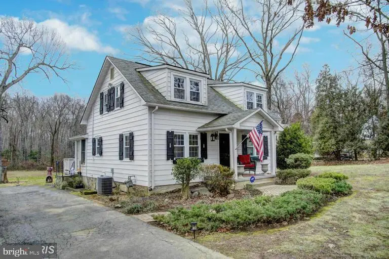 4645 Holly Ave, Fairfax, VA 22030 - #1