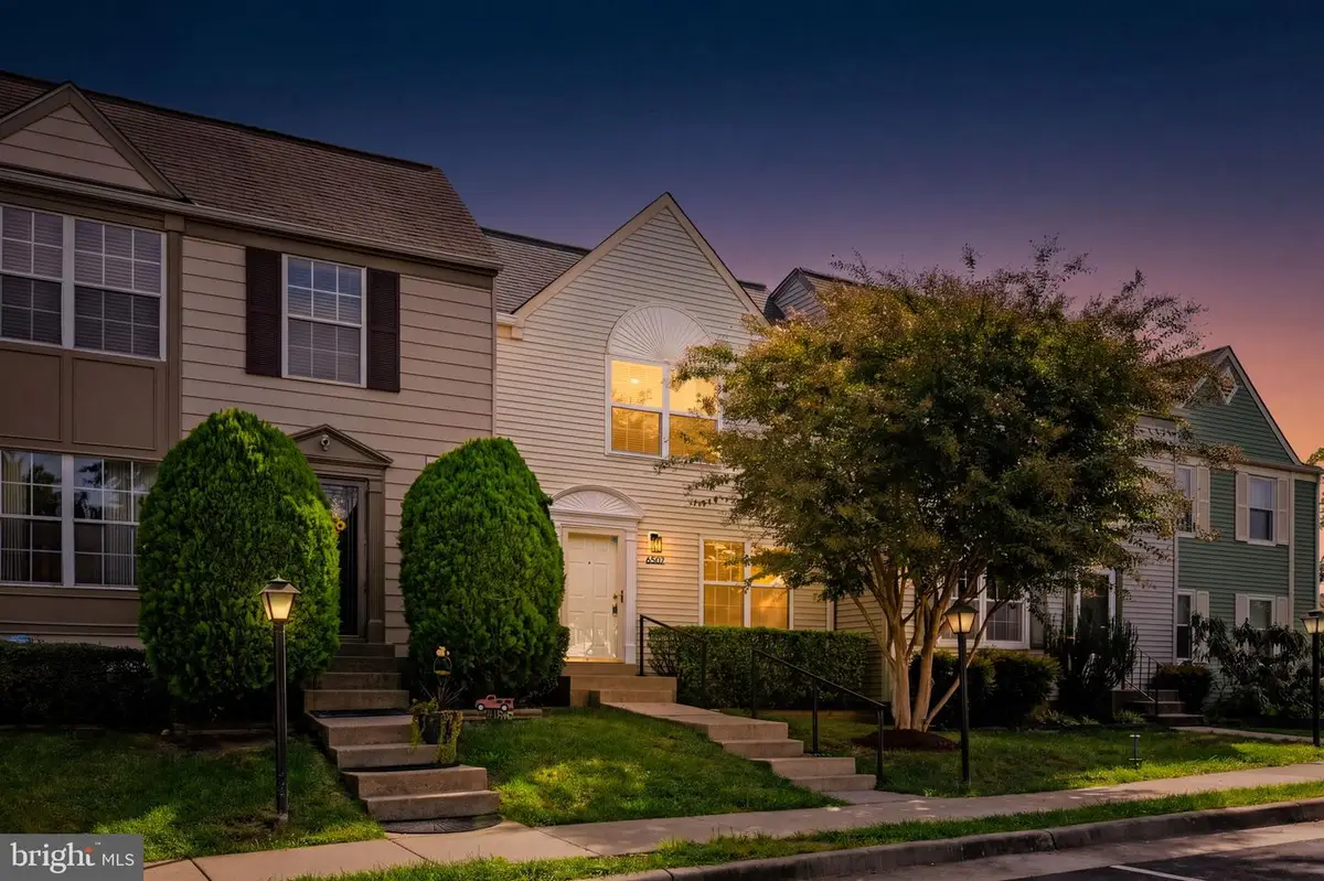 6507 Sunburst Way, Alexandria, VA 22315 - #1