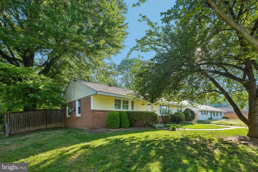 3304 Piper Ln, Alexandria, VA 22306 - #2
