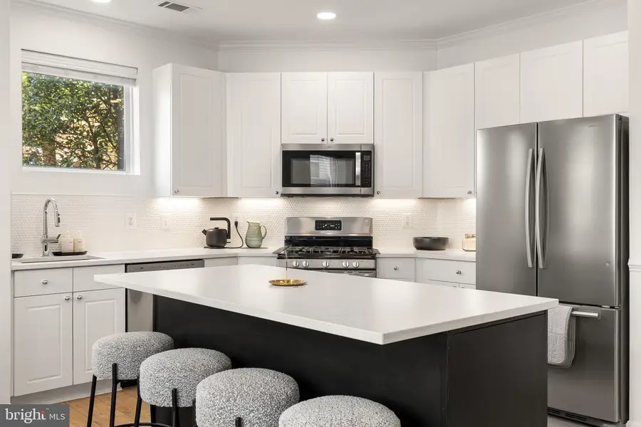 9486 Virginia Center Blvd #2, Vienna, VA 22181 - #3