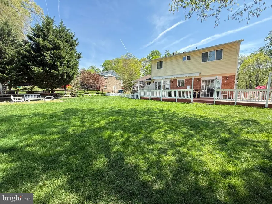 5510 Eastbourne Dr, Springfield, VA 22151 - #3