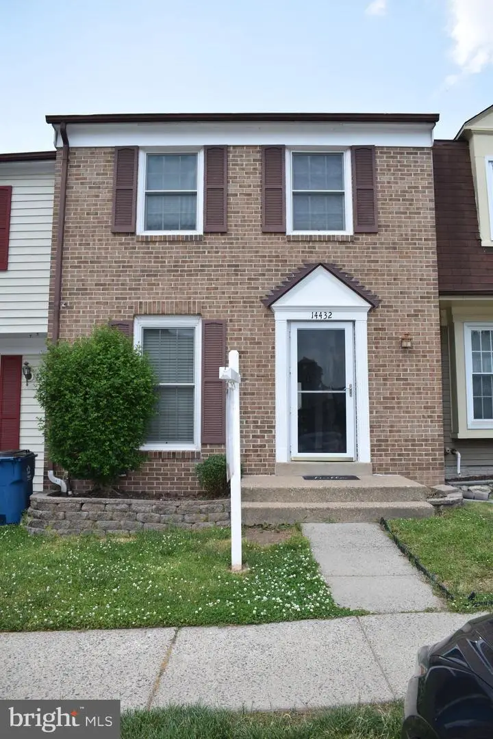 14432 Four Chimney Dr, Centreville, VA 20120 - #1