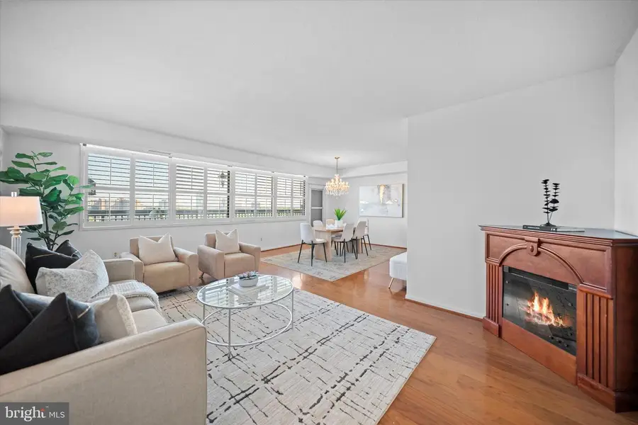 3713 S George Mason Dr #1102 West, Falls Church, VA 22041 - #2