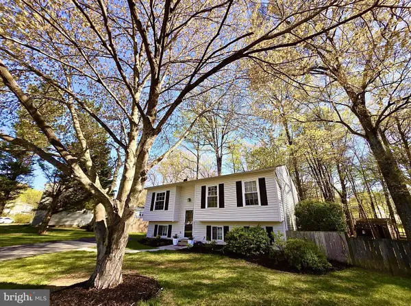 12617 Glenbrooke Woods Dr, HERNDON, VA 20171