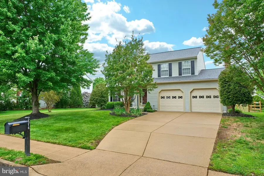 2314 Colts Brook Dr, Reston, VA 20191 - #2