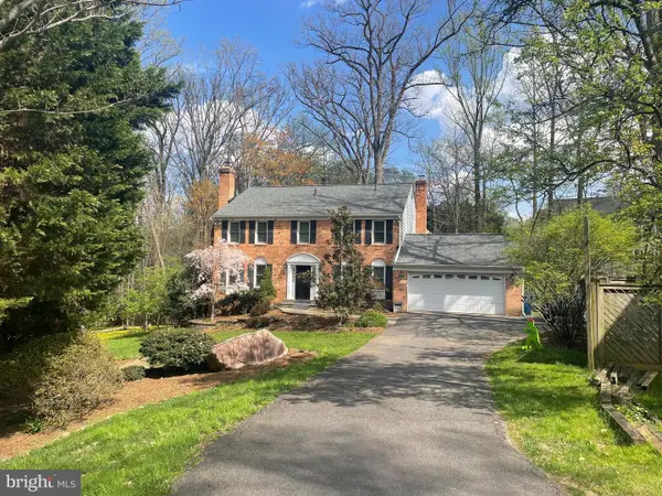 2010 Westwood Ter, VIENNA, VA 22182