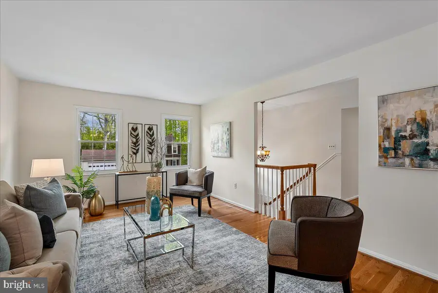 4821 King Solomon Dr, Annandale, VA 22003 - #3