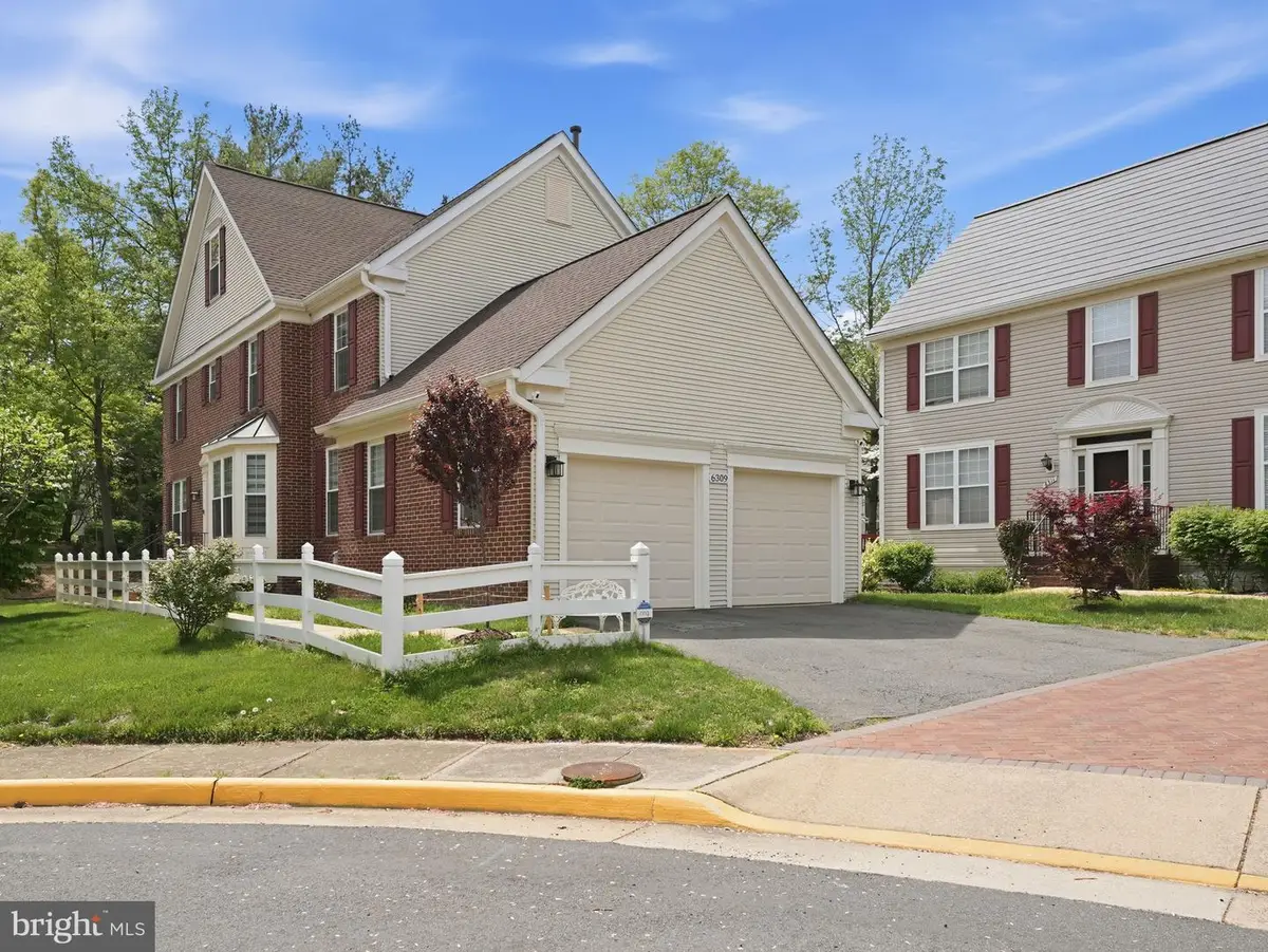 6309 Alderman Dr, Alexandria, VA 22315 - #1