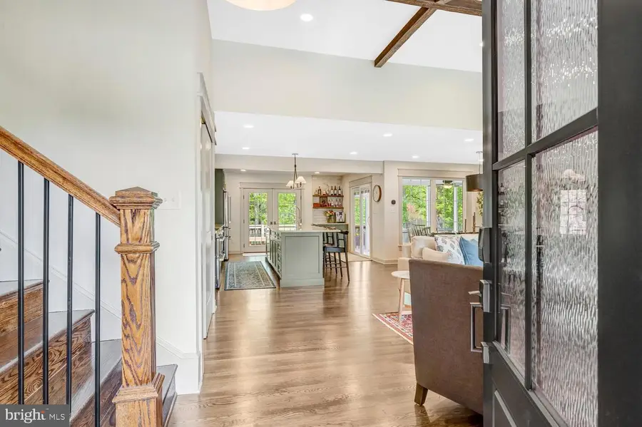 8910 Bordeaux St, Alexandria, VA 22309 - #3