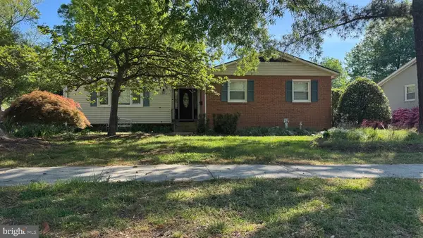 1130 Neal Dr, ALEXANDRIA, VA 22308