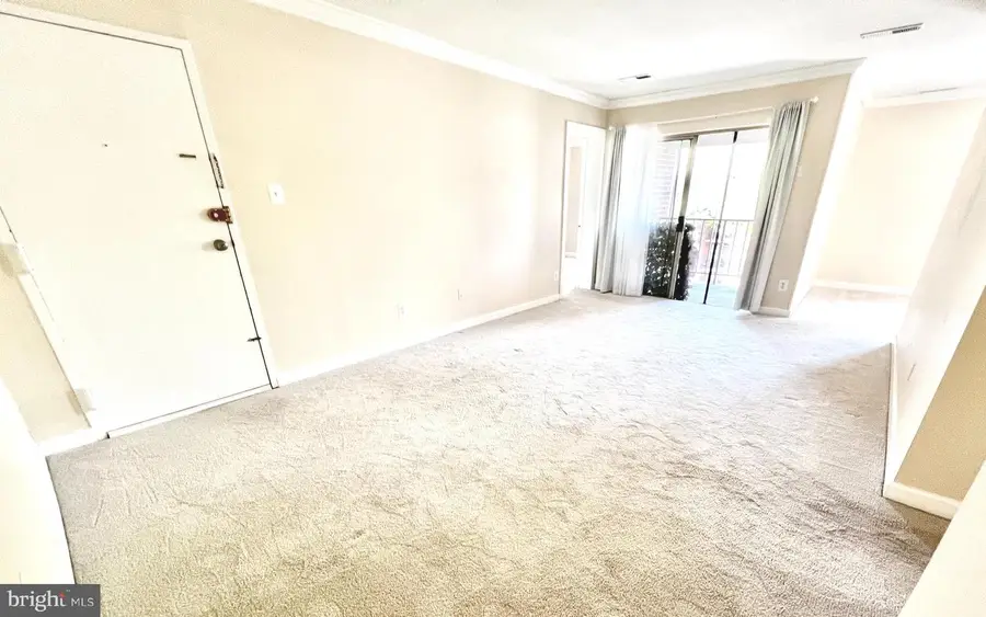 8312 Tobin Rd #31, Annandale, VA 22003 - #2