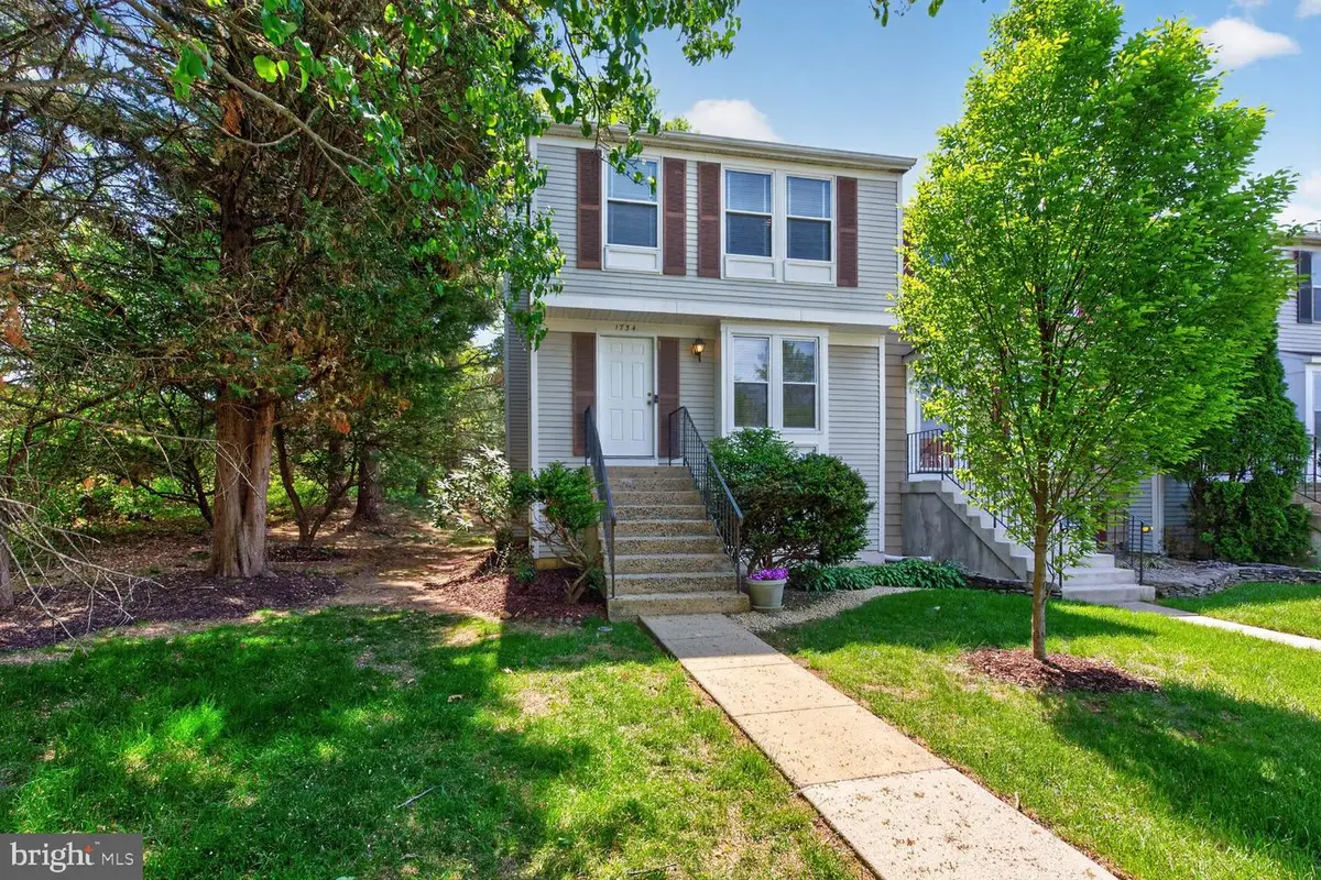 1754 Sundance Dr, Reston, VA 20194 - #1
