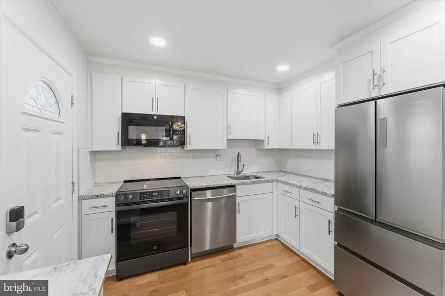 6014 Ticonderoga Ct, Burke, VA 22015 - #2