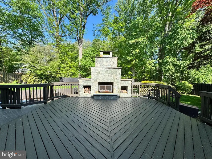 2006 Carriage Ct, Vienna, VA 22181 - #3