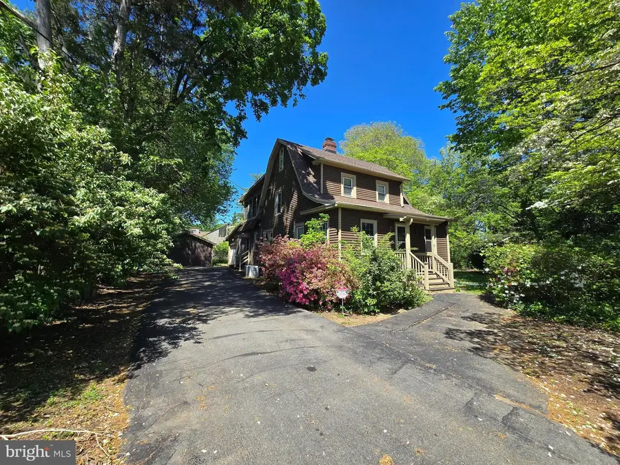 1616 Chain Bridge Rd, McLean, VA 22101 - #3