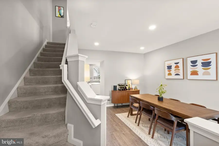 6823 Stone Maple Ter, Centreville, VA 20121 - #3