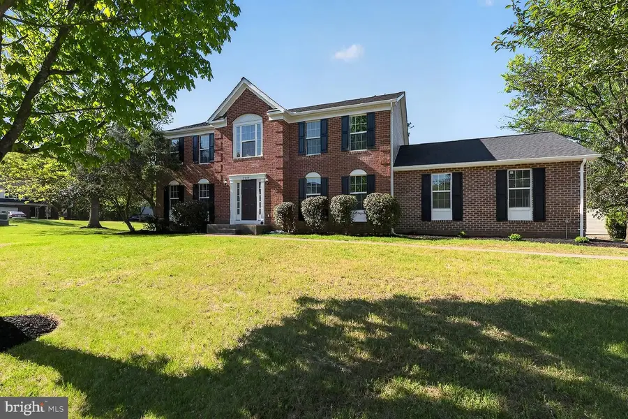 2339 Colts Brook Dr, Reston, VA 20191 - #2