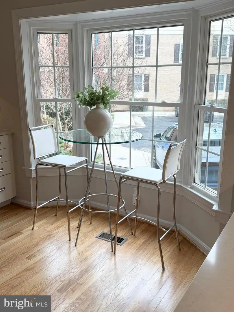 3005 Meeting St, Falls Church, VA 22044 - #3