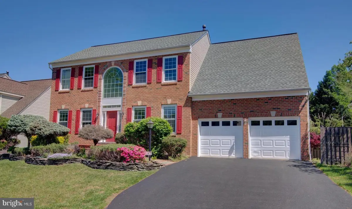 6137 Deer Ridge Trl, Springfield, VA 22150 - #1