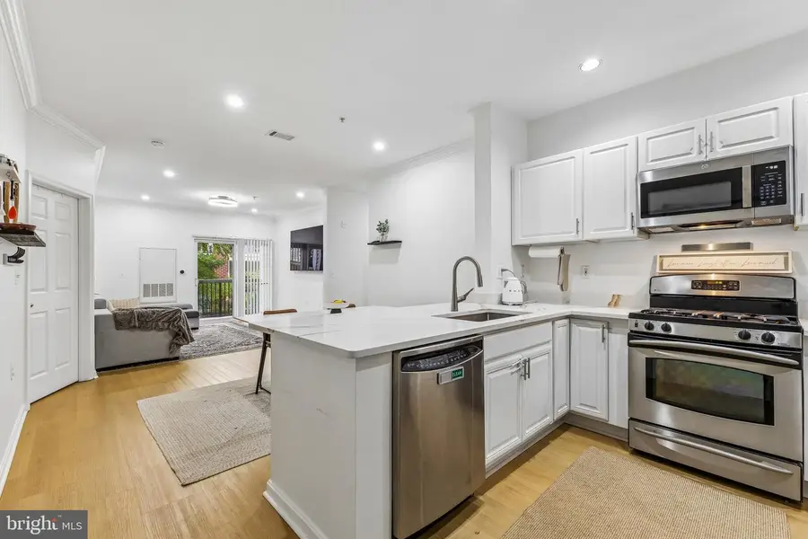 11373 Aristotle Dr #9-109, Fairfax, VA 22030 - #2