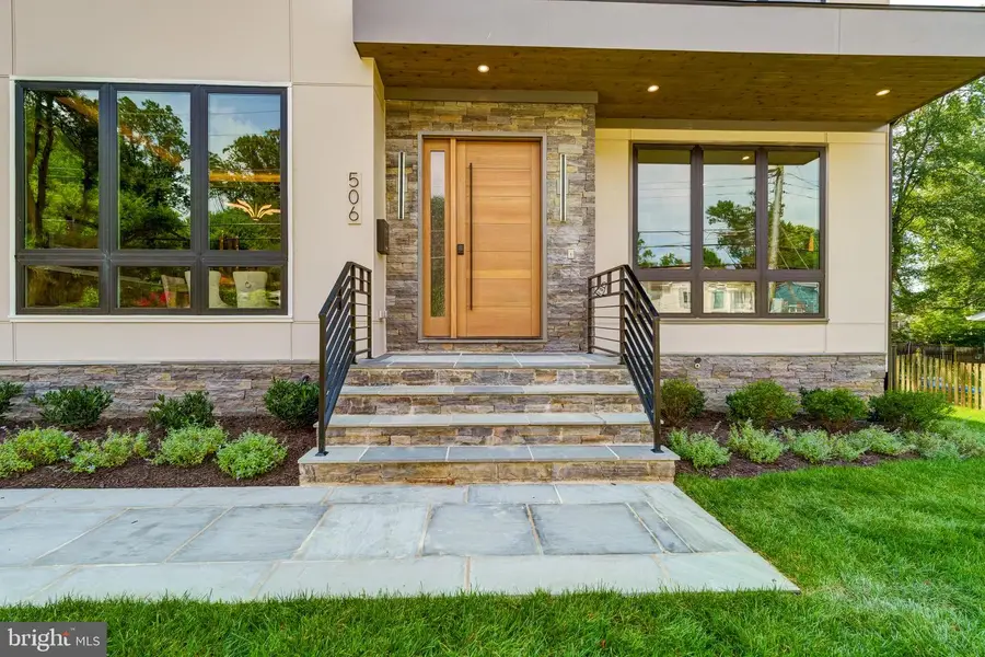 506 Kingsley Rd Sw, Vienna, VA 22180 - #3