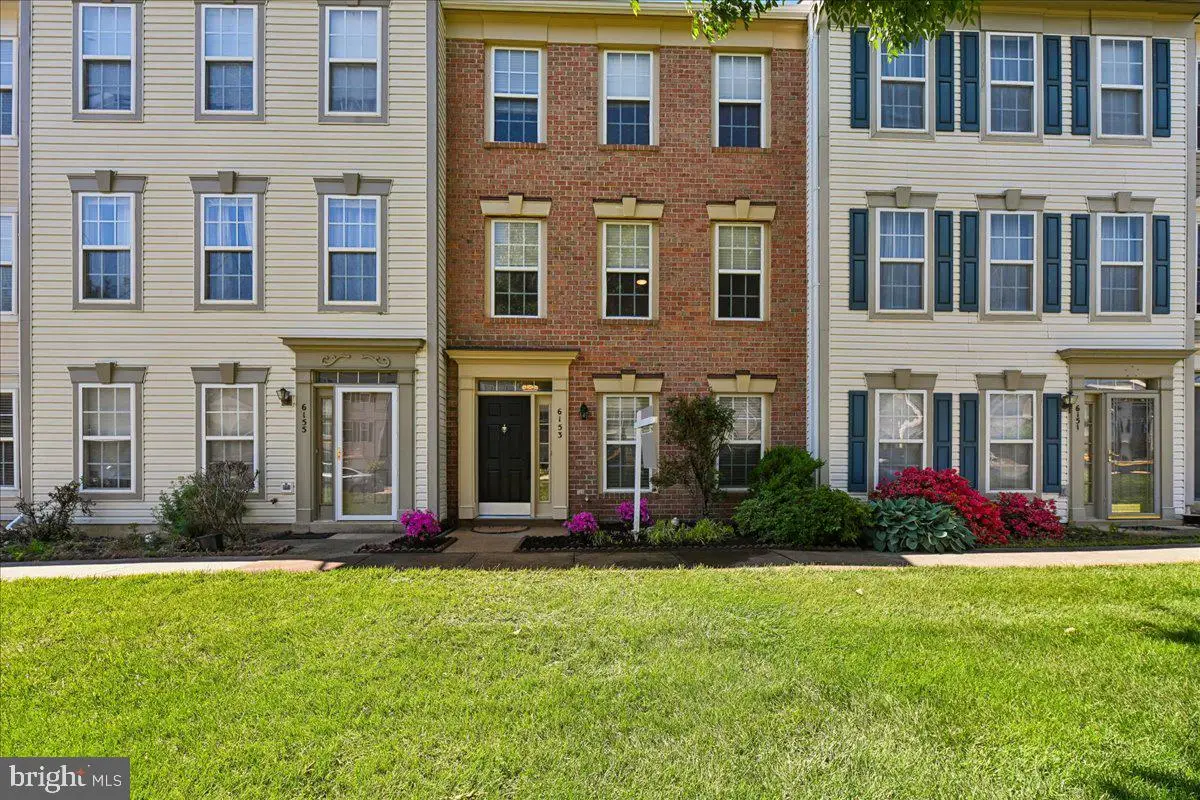 6153 Les Dorson Ln, Alexandria, VA 22315 - #1