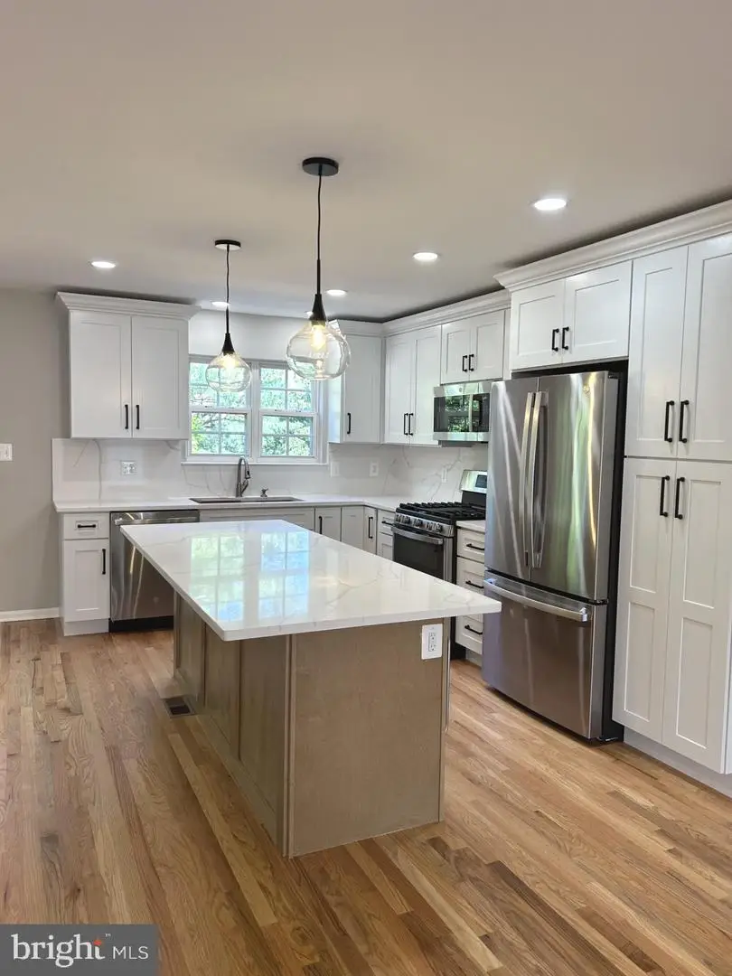 6153 Les Dorson Ln, Alexandria, VA 22315 - #3